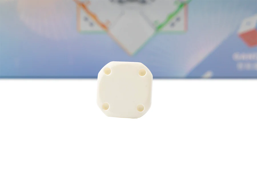 Blank Center Cap for GAN12 ui Free Play
