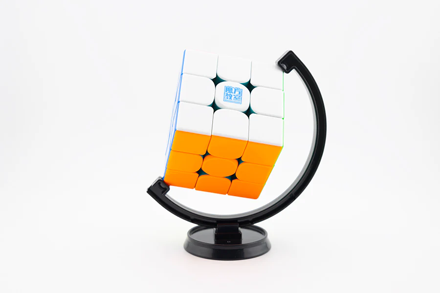 Maru Globe Cube Stand