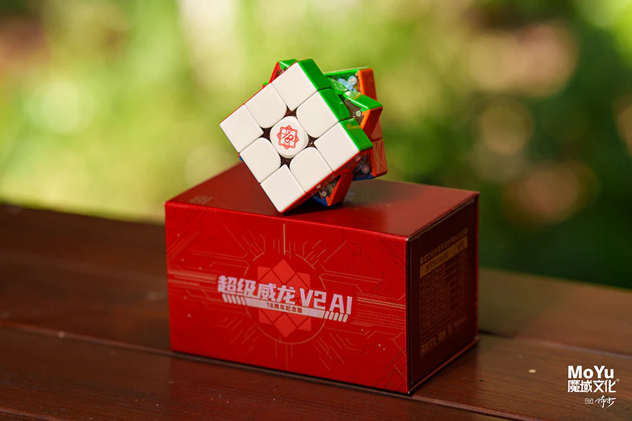 MoYu Super WeiLong 3x3 V2 (20-Magnet Ball-Core + MagLev) - 18th Anniversary Edition - Image 4